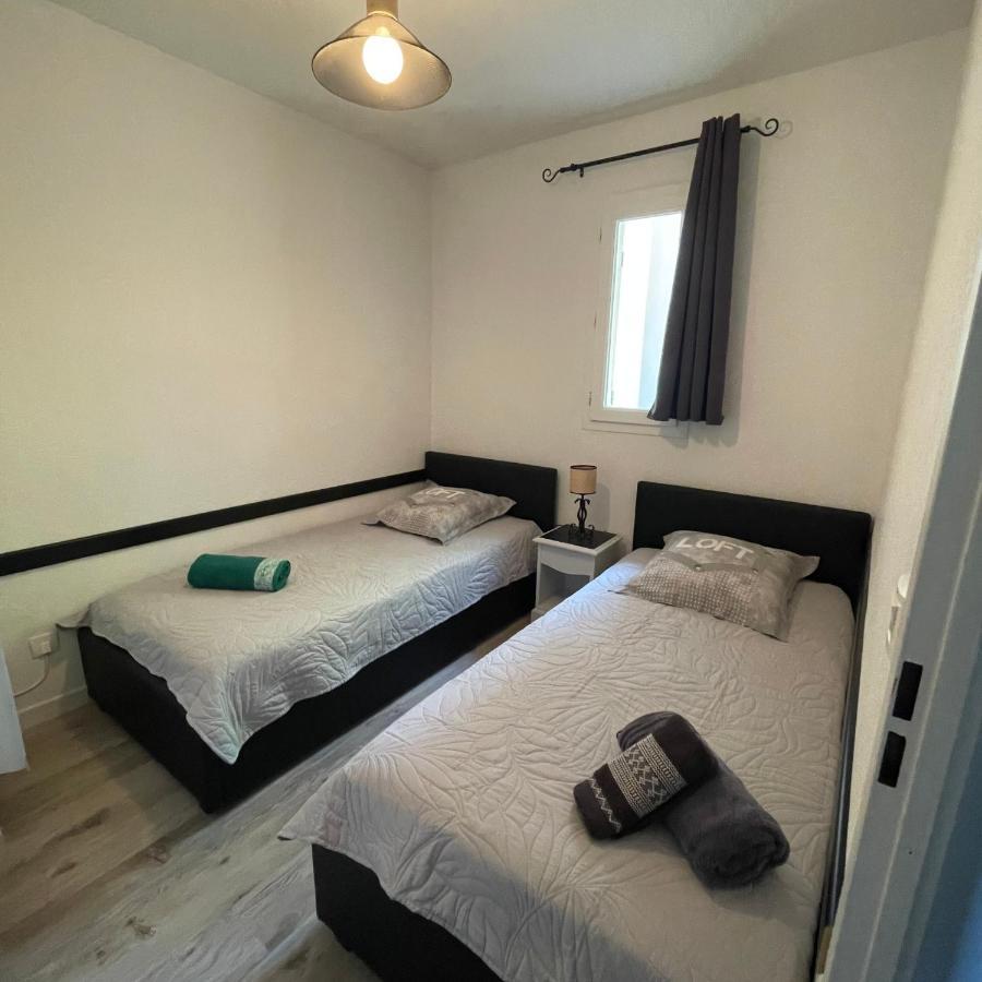 Maison Plain Pied Avec Climatisation Dans Une Residence Privee Avec Piscine Saint-Saturnin-lès-Avignon Kültér fotó
